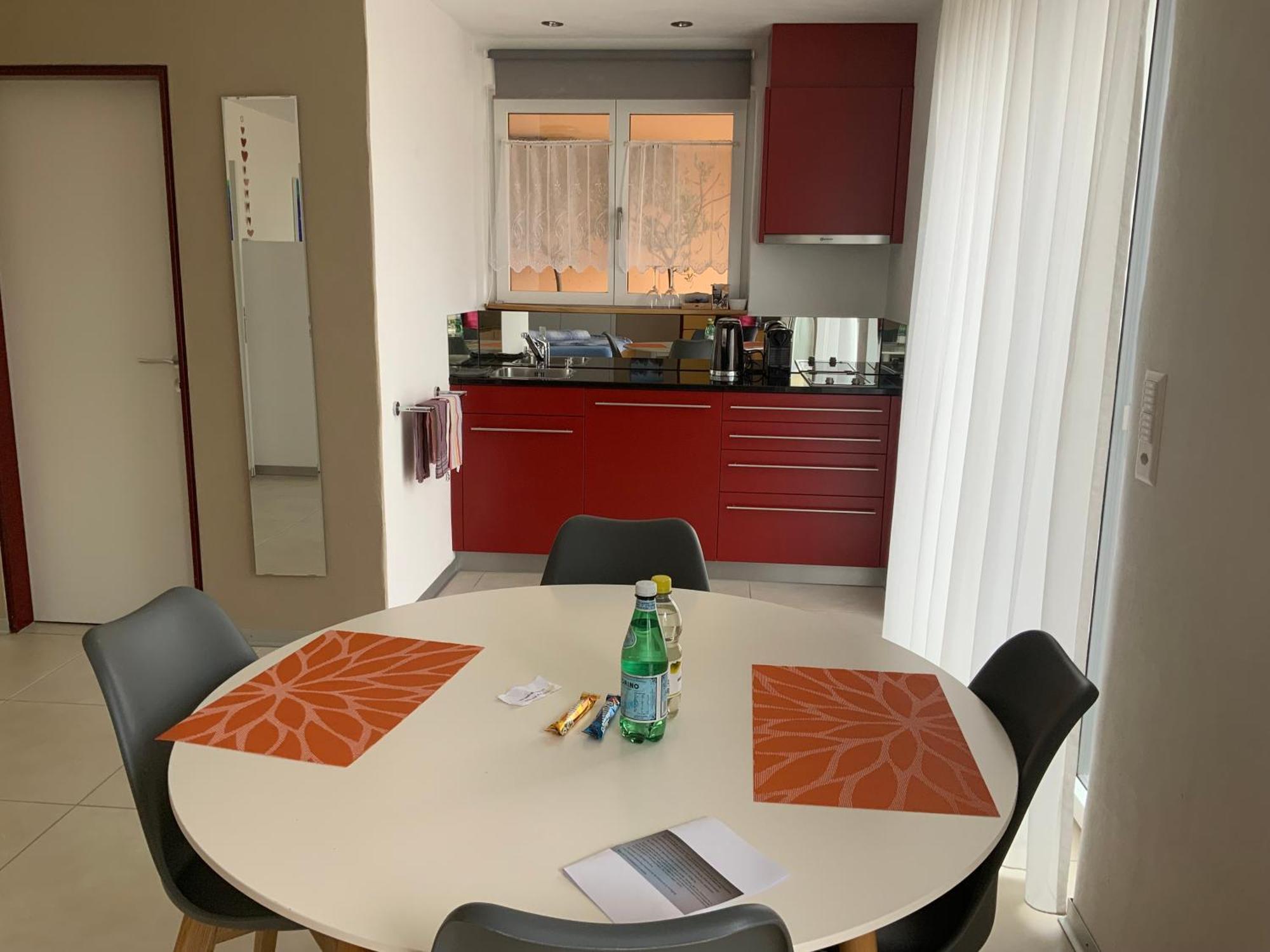 Apartament Oase Zum Sein Spiez Zewnętrze zdjęcie
